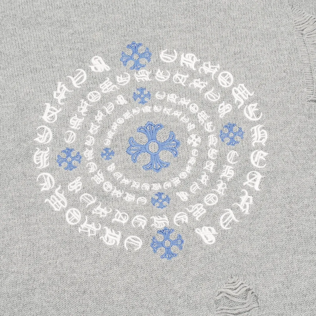 🅿️580 Chrome Hearts CH Chrome Hearts 25ss Embroidered Disk Sanskrit Cross Hole Knitted Sweater Pullover. It’s a very eye-catching style. It’s the same style for both men and women. It’s black and white. It looks great in person. It looks good on the upper body. It looks good when you wear it every day. It’s even more photogenic. It’s hard not to buy it. Buy it for me!!! Believe me, no one can refuse such a machine-length Chrome Hearts jacket. It has an expanded version based on the old version. The upper body is loose and stylish. Casual design with an expanded hem. Fat people are extremely slim. Thin people have a limited height. Ten thousand yuan ZP printing. 1:1 perfect restoration. Looks good when worn alone. Can be easily controlled by both men and women. If you care more about quality, you must also respect the price. It is completely different from the junk goods on the market that are thin and see-through and pill when worn. If the style makes you shine at a glance, then quality is what you should pay more attention to. We focus on quality rather than price. Customers who have received my products all know it. ️️️ Sweaters on the market are generally made of core-spun yarn. We use modal. Compared with core-spun yarn, the advantages are very intuitive: high cost, high price, high density, relatively expensive for developers, allowing us to make a lot less money. In addition, it is delicate, has no scum on the upper body, resists pilling, and is high-end. We are conscientious sellers and do not use core-spun yarn. Core-spun yarn is really useless except for being cheap. It shrinks, pills, hooks, and makes people pierced. He is proficient in everything. It is 2024. Who doesn’t want to look presentable when going out when they dress up? Quality determines the upper body effect. No matter how bad the quality, the best style is still the temperament of the urban-rural fringe. We only do long-term business. Quality determines character. Take it back and wear it with confidence and wash it. The pattern quality will definitely make your eyes shine. We only make the right version of high quality. We make high-end hard goods. Reject junk goods and reject fast food. Conscientious quality and conscientious price. You deserve it!  Color: Black Beige Gray Size: S-L